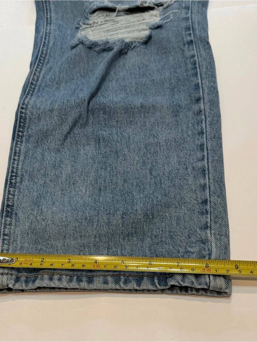 Levi’s 541 Athletic Taper Jeans Mens 42x32 Distressed Ripped Stretch Blue Denim